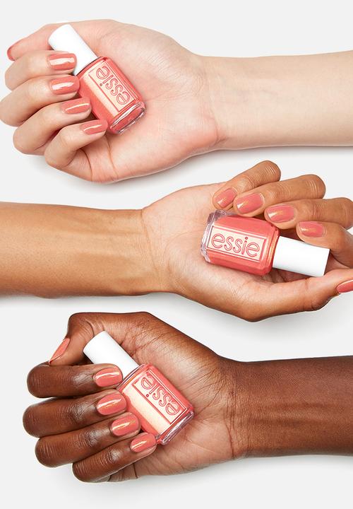 Essie - Essie color 964 Meet-cute moment