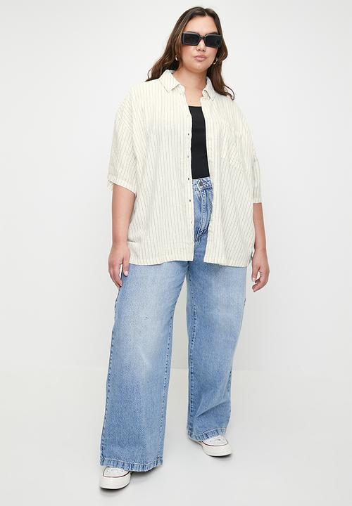 Cotton On - Plus Haven Short Sleeve Shirt - Dahna Pinstripe