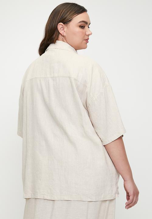 Cotton On - Plus Haven Short Sleeve Shirt - Neutral