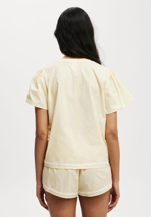 Cotton On - Winnie Woven Sleep Set - Yellow Dream/White