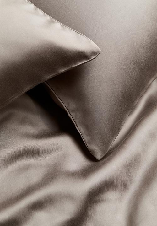 H&M - Satin double/king duvet cover set - mole