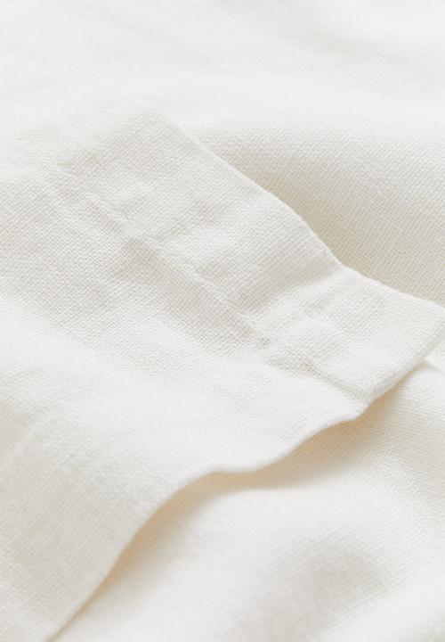 H&M - Linen-blend tablecloth - white
