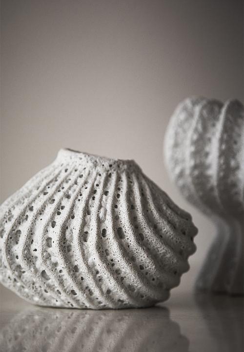 H&M - Small stoneware vase - white