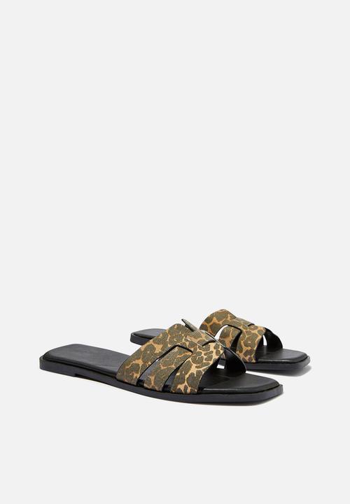 Cotton On - Sierra Woven Slide - Vanilla