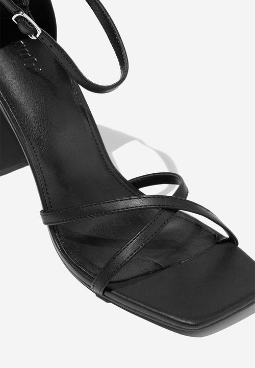 Cotton On - Minnie strappy block heel - black smooth