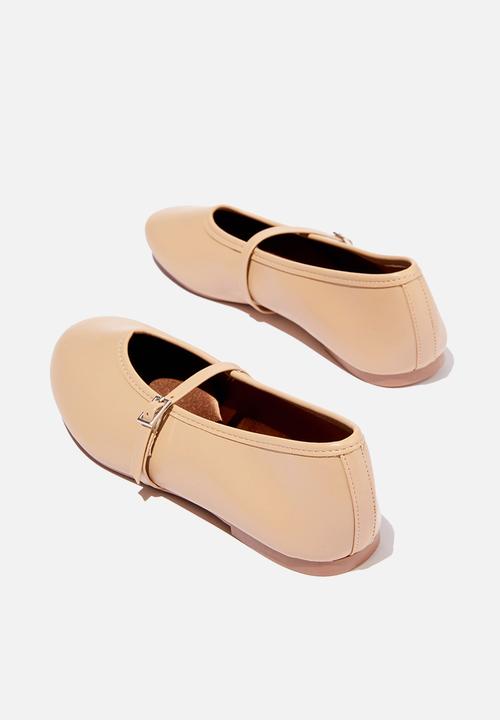 Cotton On - Romy Mary Jane - Camel Smooth