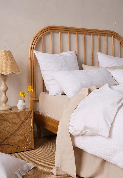 Linen House - Seren Duvet Cover Set - White