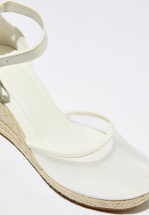 Cotton On - Lola Closed Toe Espadrille - Vanilla Mesh