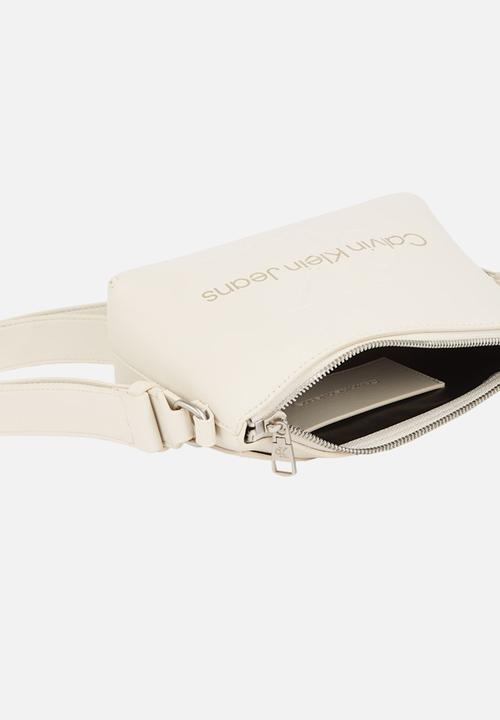 Calvin Klein - Scuplted camera pouch bag-eggshell