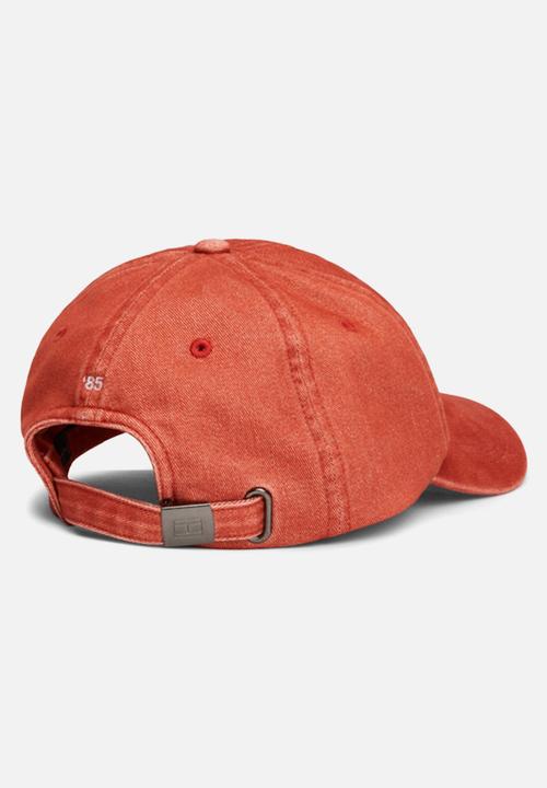 Tommy Hilfiger - TH FLAG '85 SOFT 6 PANEL CAP - Terra Red