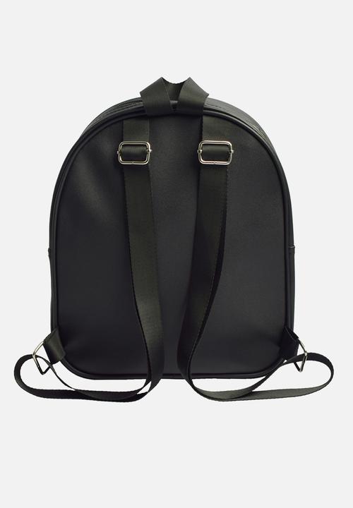 Character Group - Barbie pu backpack - black