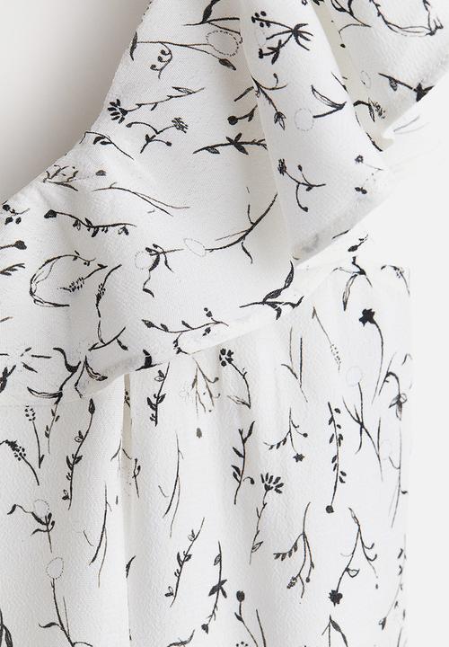 H&M - Frill-trimmed top - white patterned