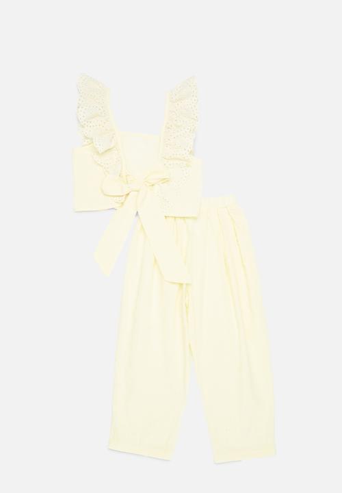 Pop Candy - Frilled top & bottom set - white