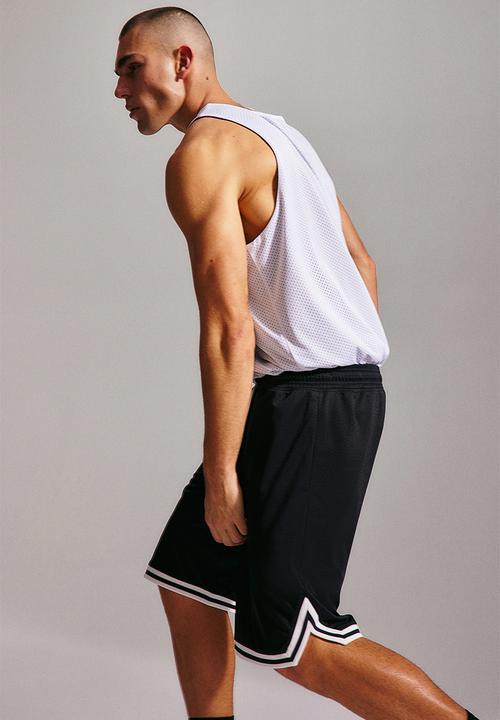 H&M - Drymove™ basketball shorts - black