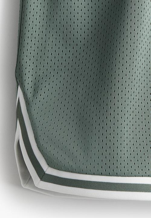 H&M - Drymove™ basketball shorts - khaki green