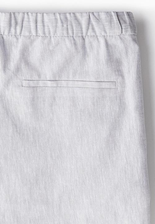 H&M - Regular fit shorts - light grey