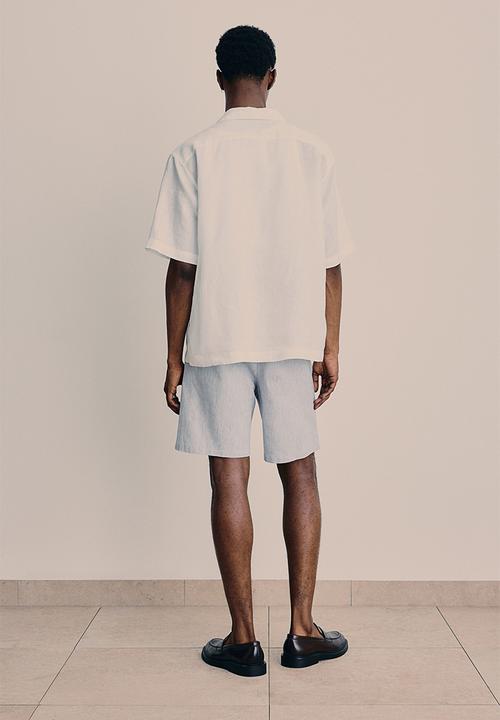 H&M - Regular fit shorts - light grey