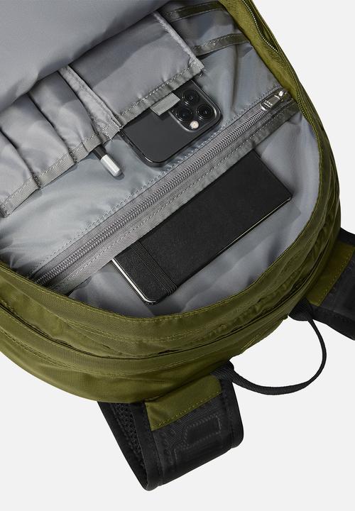 The North Face - Borealis classic - forest olive & tnf black