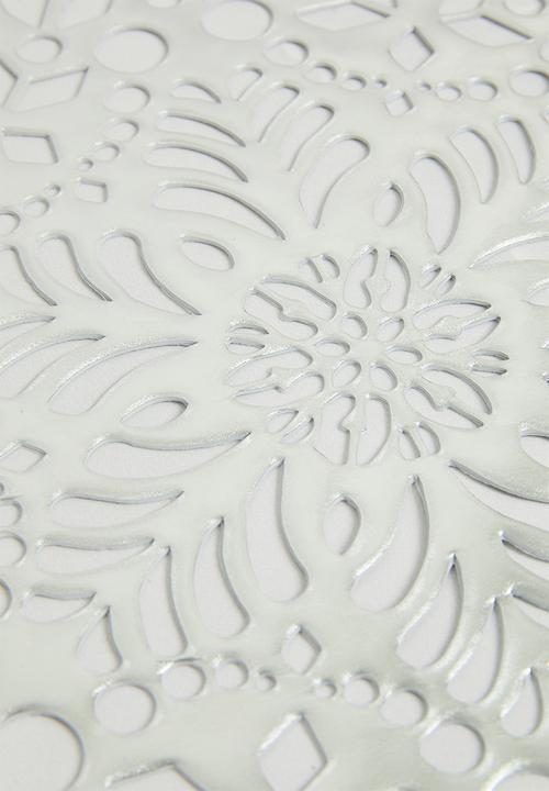 Excellent Houseware - Snowflake Placemats set of 4 - white