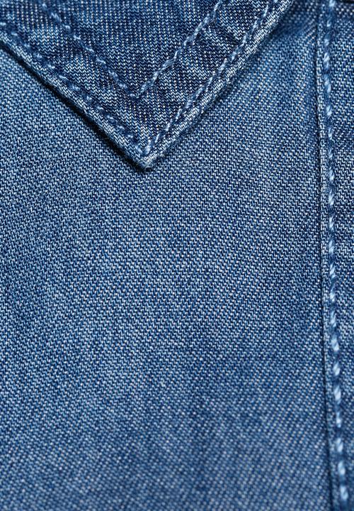 ONLY - Always cropped shirt