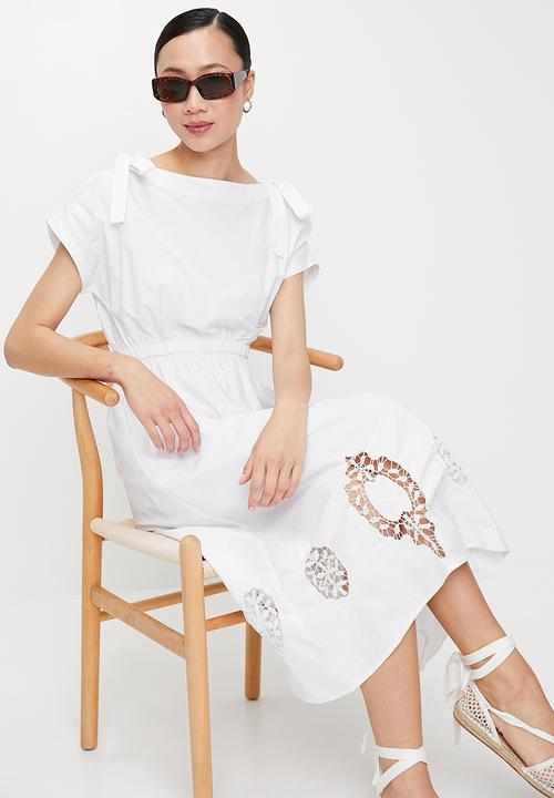 edit - Extended sleeve anglaise midi dress - white