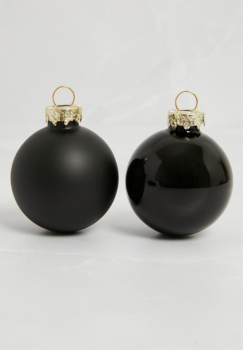 H&S - Merry xmas tree baubles - black