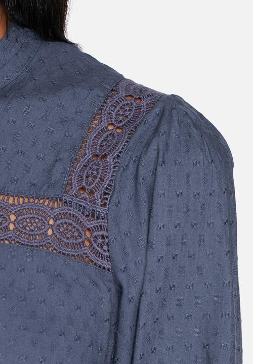 ONLY - Clotilda bell sleeve shirt