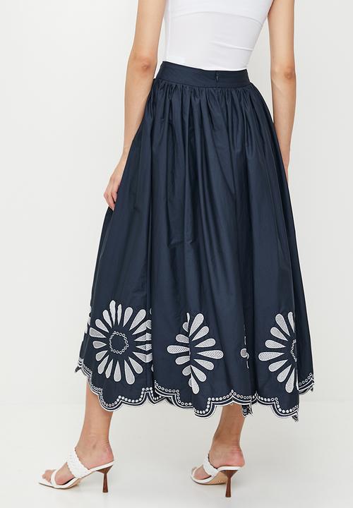 edit - Embroidered mid skirt - ink