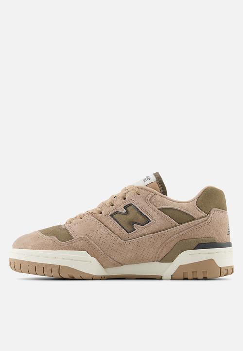 New Balance  - BB550