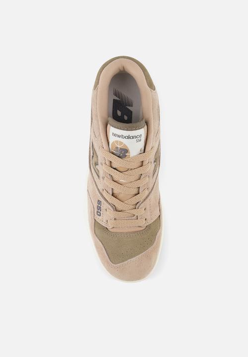 New Balance  - BB550