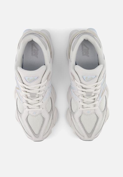 New Balance  - 9060