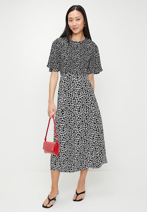 French Connection - Kiss Crew Angel Slv Dress Long - Black & Ivory