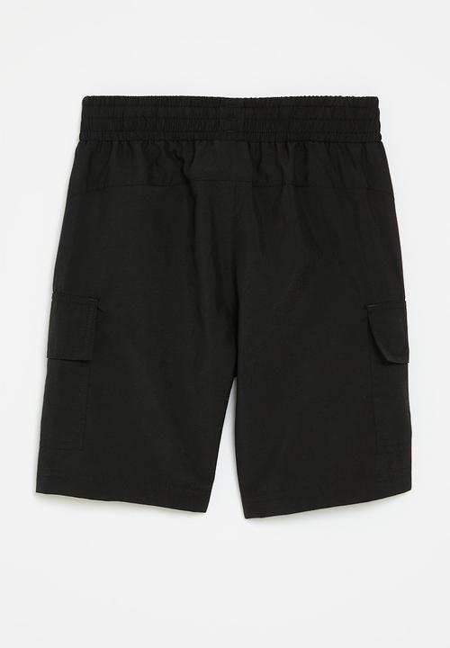 PUMA - Ess woven cargo shorts b - puma black