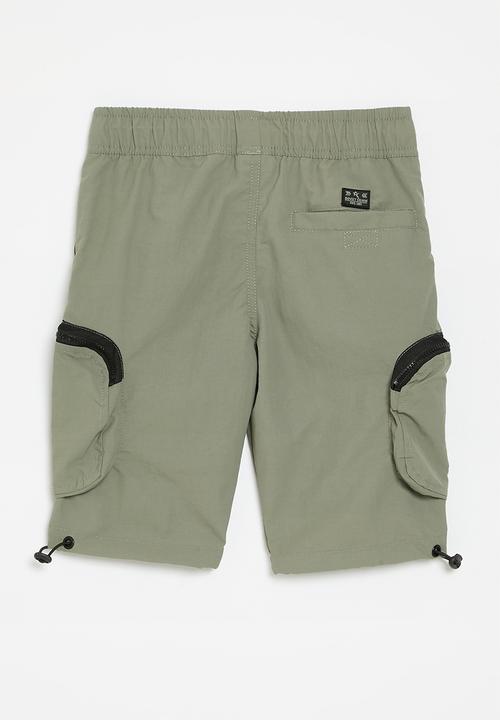 SOVIET - Boys nylon short - sage
