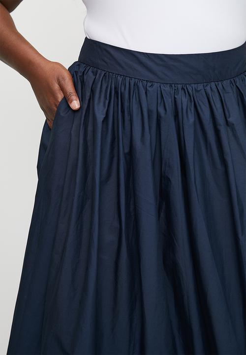 edit - Embroidered mid skirt - ink