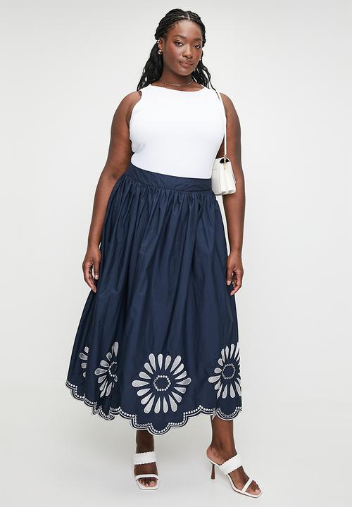 edit - Embroidered mid skirt - ink