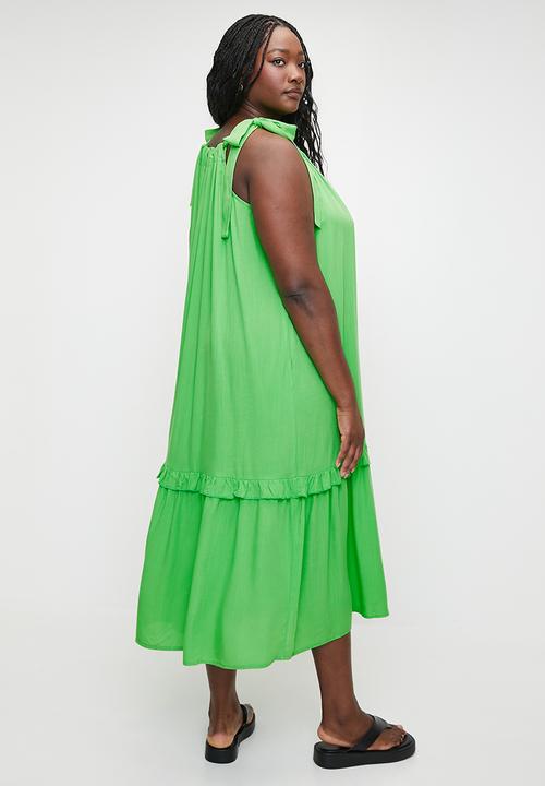 Me&B - Plus Tie Strap Swing Sun Dress - Applegreen