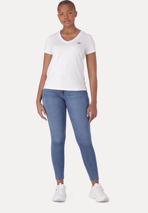 Levi’s® - Curvy Super Skinny Fascinating Fact - Fascinating Fact