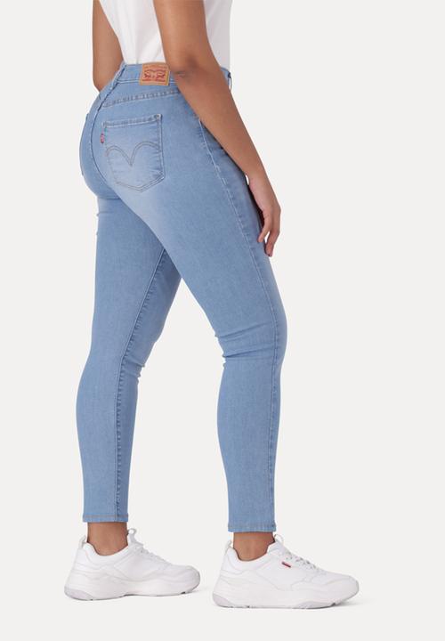 Levi’s® - Curvy Hirise Superskinny - Lever Left