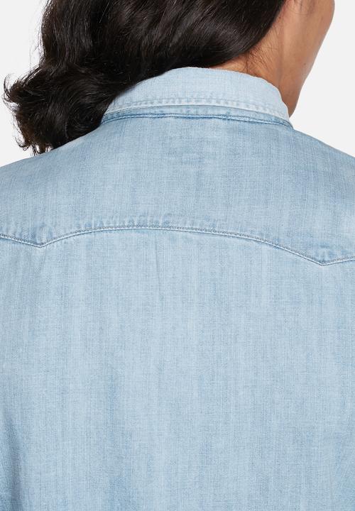 Levi’s® - Denim slim shirt