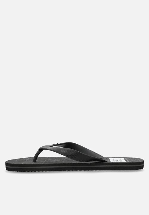 S.P.C.C - Nitara Flip Flops - Black
