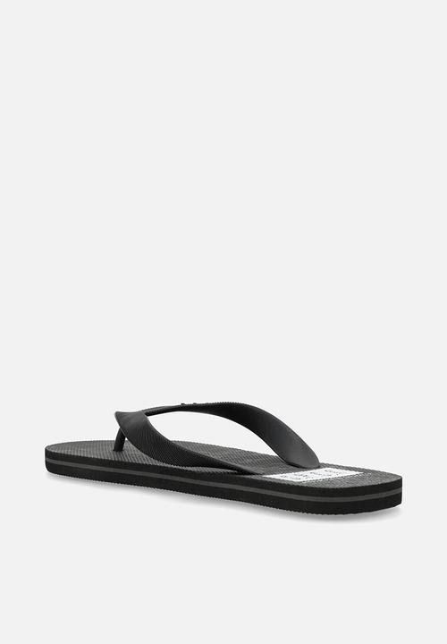 S.P.C.C - Nitara Flip Flops - Black
