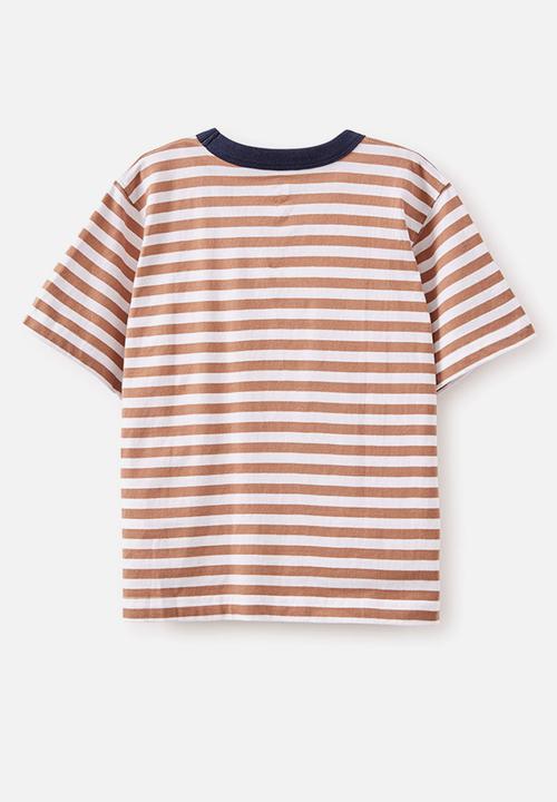 Cotton On - Jonny short sleeve print tee - taupy brown/white stripe n.y.c