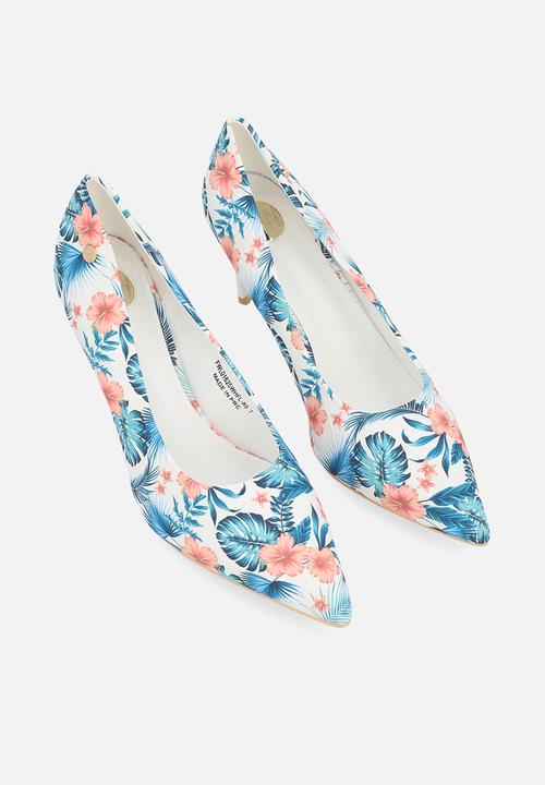 Footwork - Pearla court - white floral
