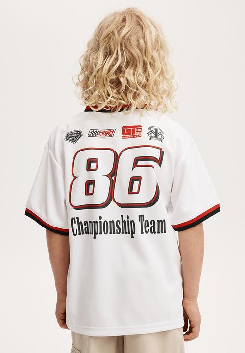 Cotton On - Pit stop short sleeve collar tee - white/montreal