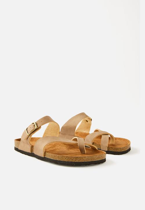 Cotton On - Rex toe loop slide - roebuck nubuck
