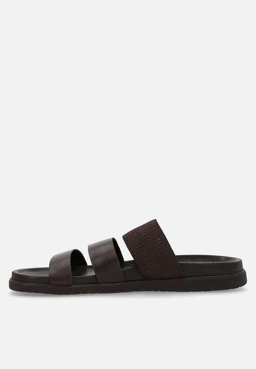 Hush Puppies - Channing - brown leather