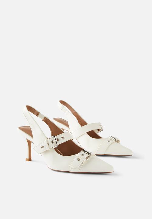 Cotton On - Amber Statement Pointed Slingback - Vanilla Buckle