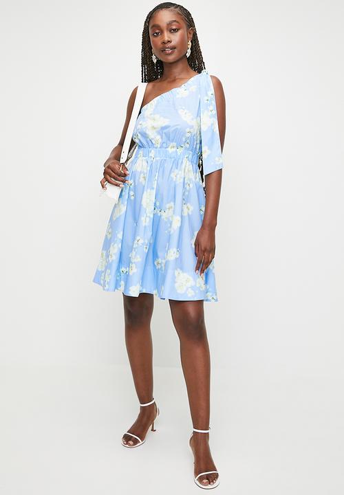 MILLA - Asymmetric Fit & Flare Mini Dress - Soft Blue Snowbell AOP