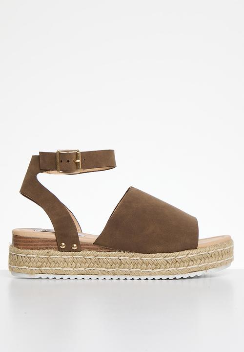 Madison® - Catherine 2 espadrille sandal - choc